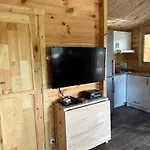 Domek alpejski Cabanon Au Bord Du Petit Rhone *