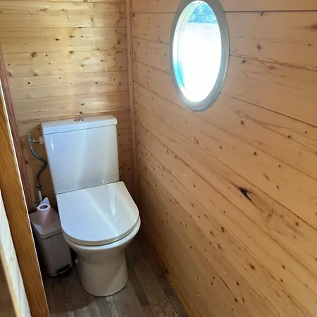 Cabanon Au Bord Du Petit Rhone Chalet *