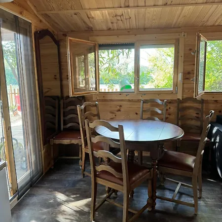 Cabanon Au Bord Du Petit Rhone * Sylvéréal
