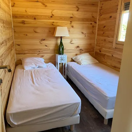Cabanon Au Bord Du Petit Rhone Chalet *