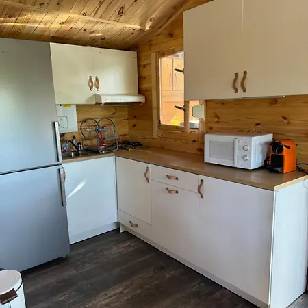 Chalet Cabanon Au Bord Du Petit Rhone