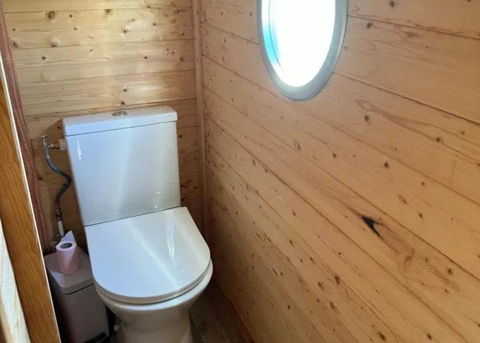Cabanon Au Bord Du Petit Rhone Alpstuga *