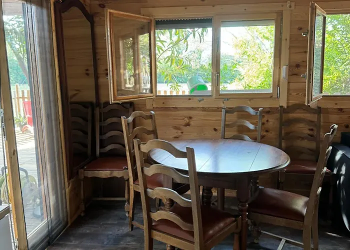 Cabanon Au Bord Du Petit Rhone * Sylvéréal