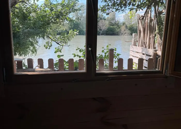 Cabanon Au Bord Du Petit Rhone * Sylvéréal